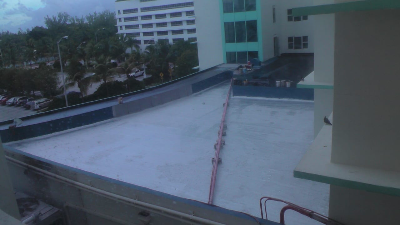 Nach links Holiday Inn Miami Beach-Oceanfront