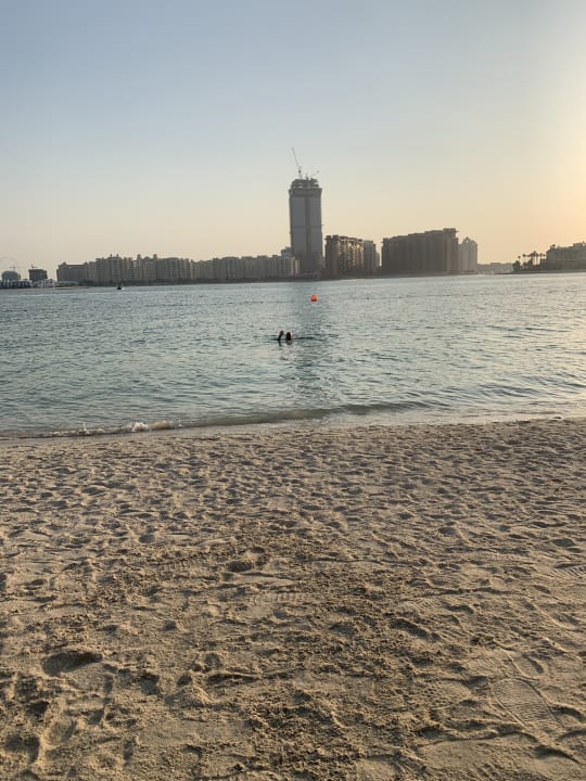 Strand Rixos The Palm Hotel & Suites