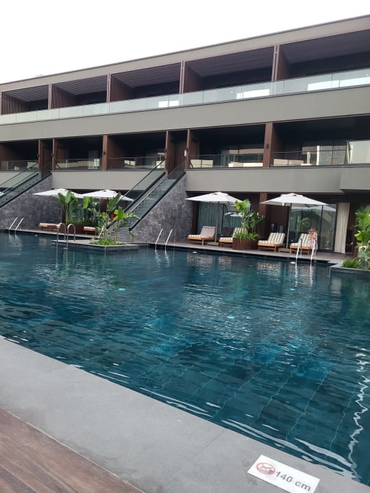 Pool Jacaranda Luxury Resort