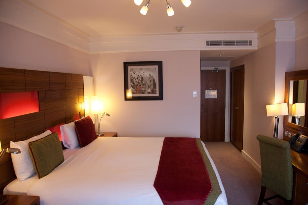 Bett Hotel Clontarf Castle