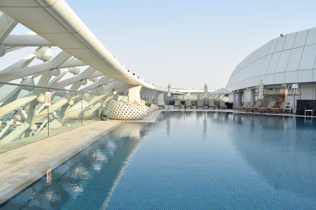 Pool W Abu Dhabi - Yas Island