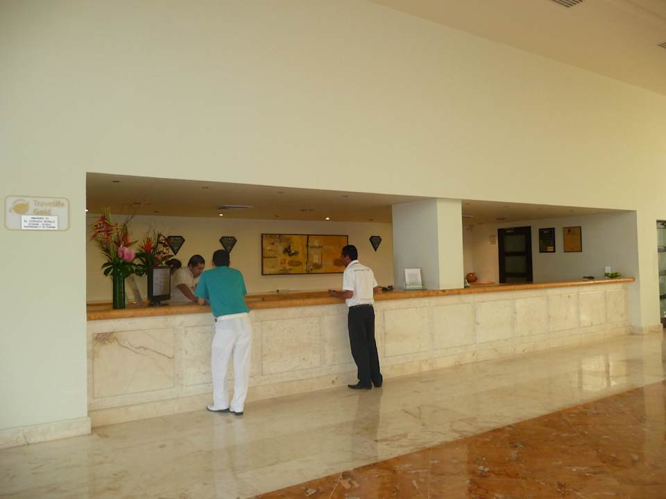 Lobby El Dorado Royale