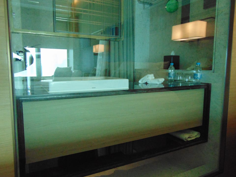 Zimmer Harbour Grand Kowloon