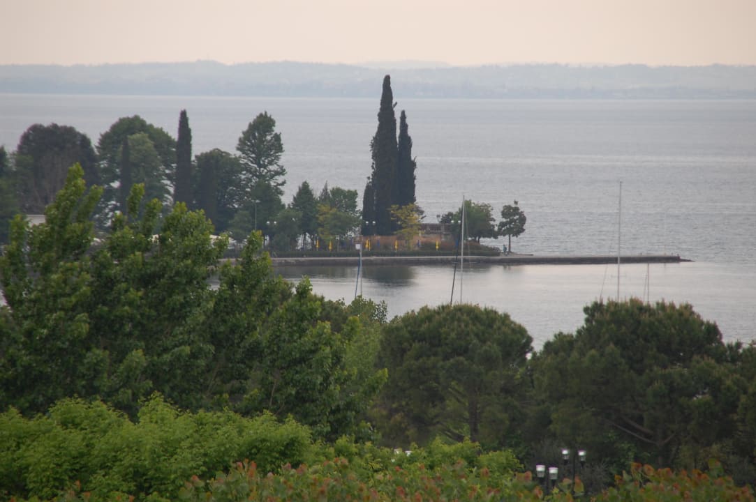 Blick auf den Gardasee Parc Hotel Germano Suites
