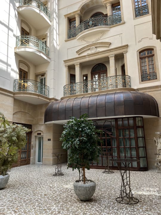 Lobby Gewandhaus Dresden, Autograph Collection