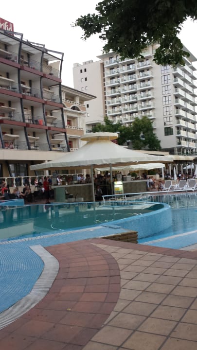 Poolbar GRIFID Vistamar