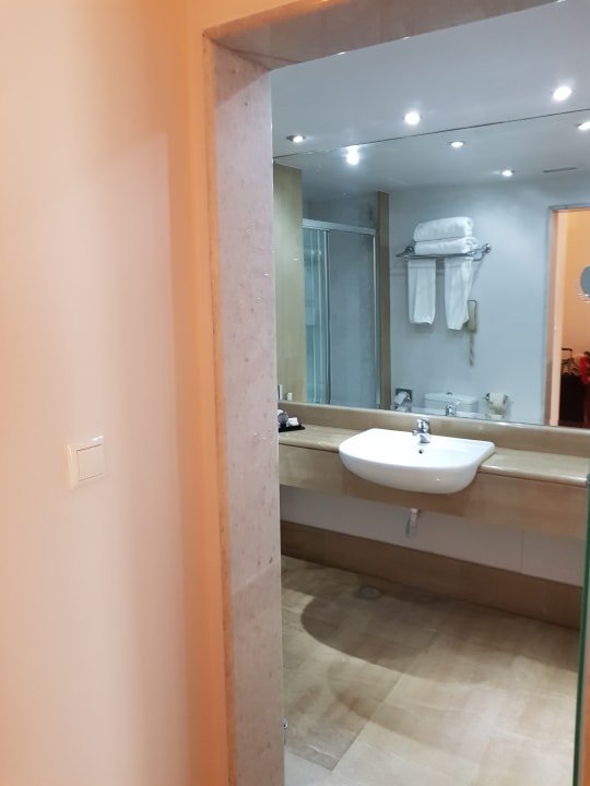 Zimmer The Bristol Hotel