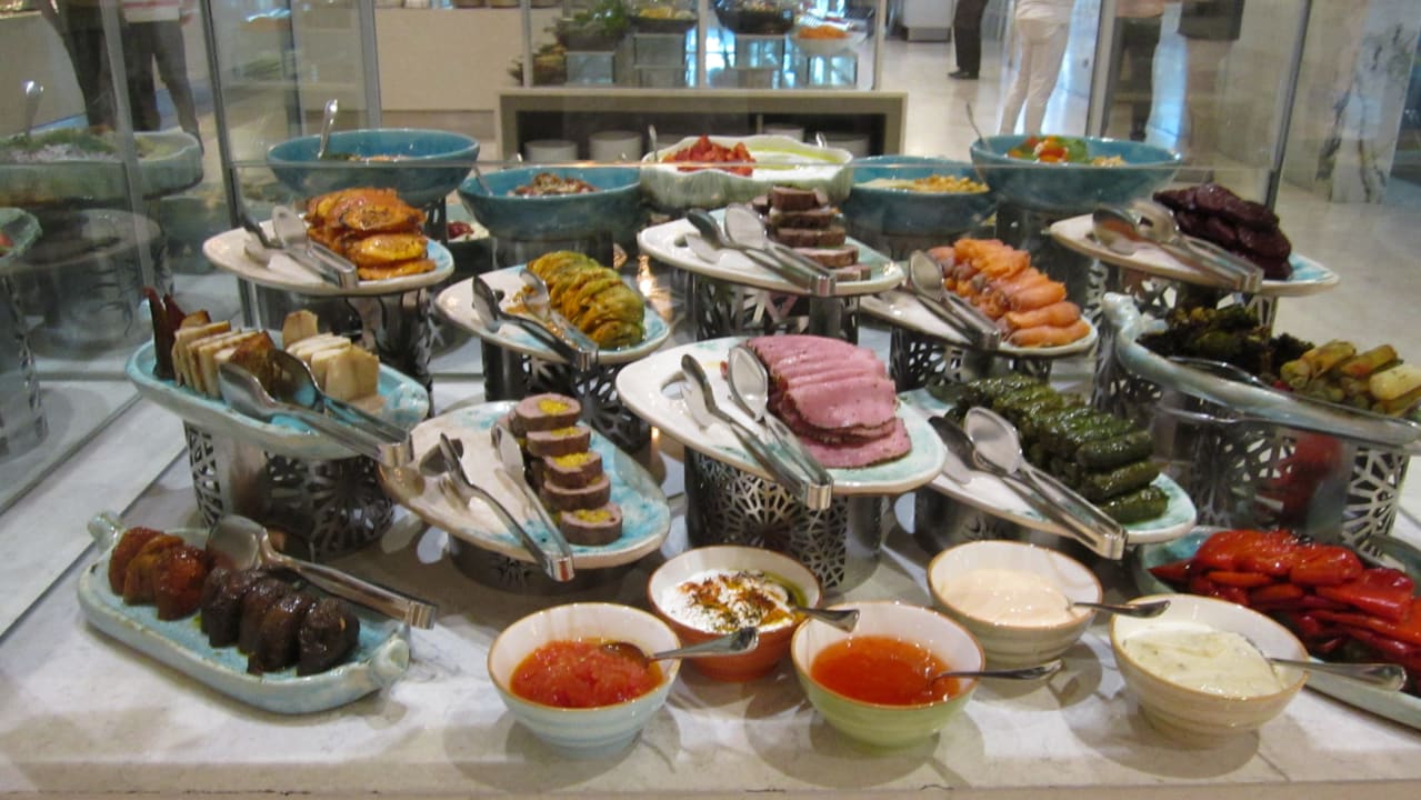 Gastro Acanthus Cennet Barut Collection