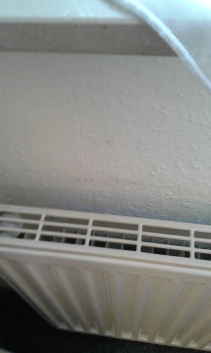 Striche an der wand was ist weiss ich nicht  IntercityHotel Magdeburg