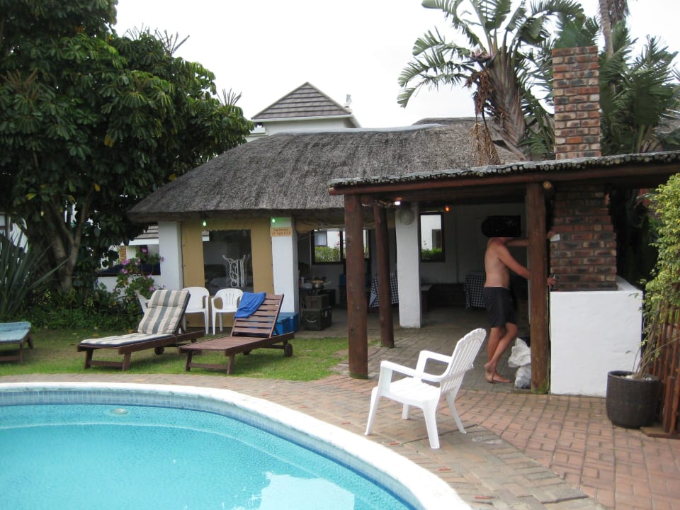 Garten mit Picknickarea Hotel The Thatches