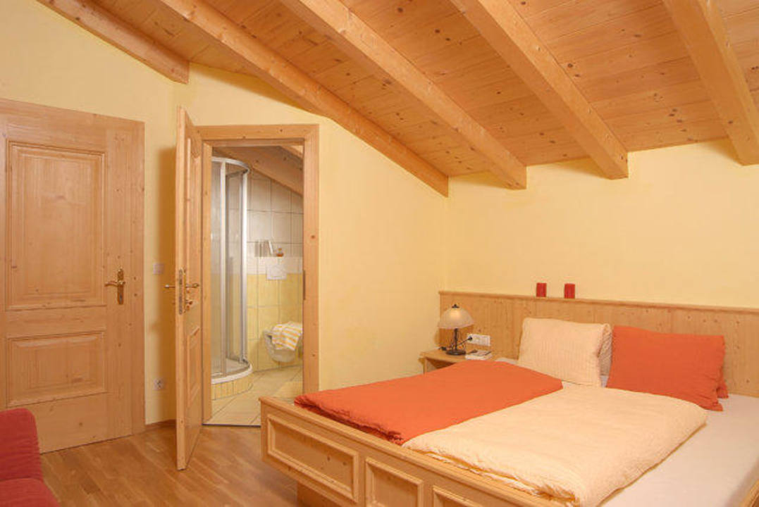 Schlafzimmer Nr. 8 Apartment Sonnenhof