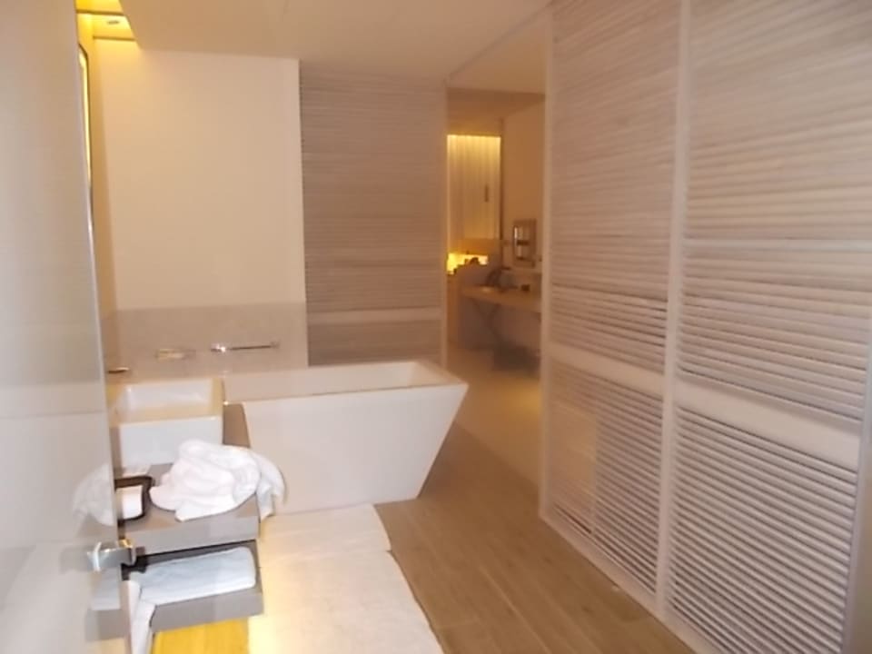 Zimmer Saadiyat Rotana Resort &  Villas