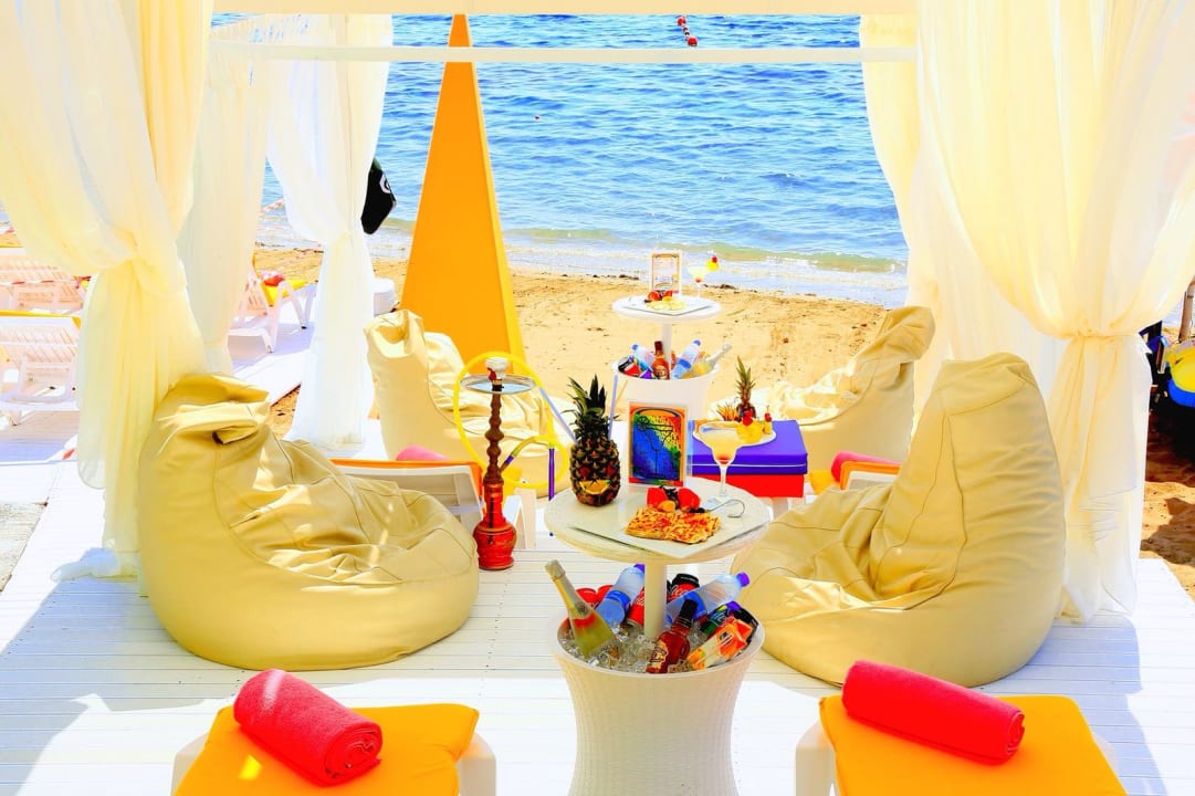 Strand Salamis Bay Conti Resort Hotel & Casino