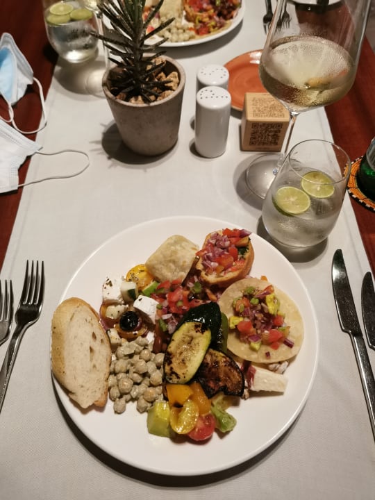 Gastro Zuri Zanzibar Hotel & Resort