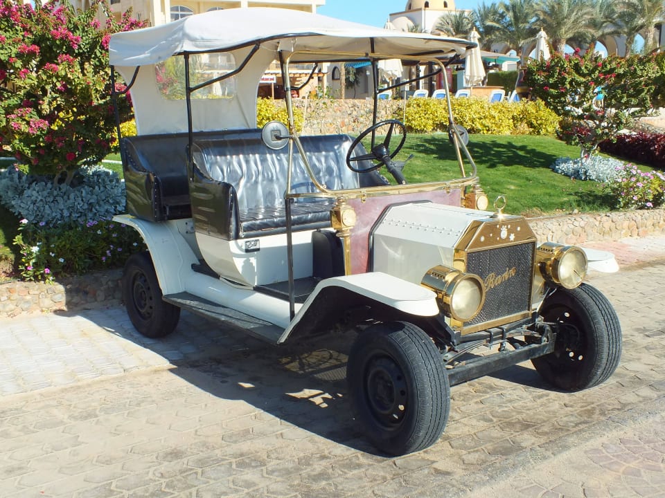 Elektroautos zum mieten Old Palace Resort Sahl Hasheesh