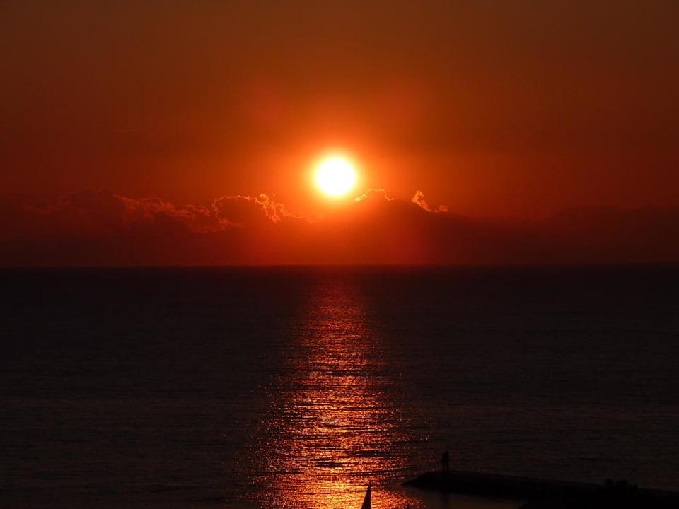 Sonnenuntergang PALOMA Perissia