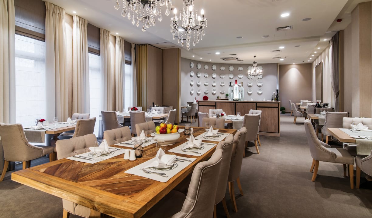 Gastro Airport Hotel Okecie