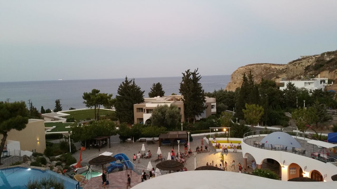Ausblick vom Nobelbereich  alltoura Club Hotel Porto Angeli Beach Resort