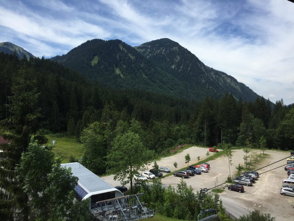 Ausblick auf Skilift Berghof Sutten