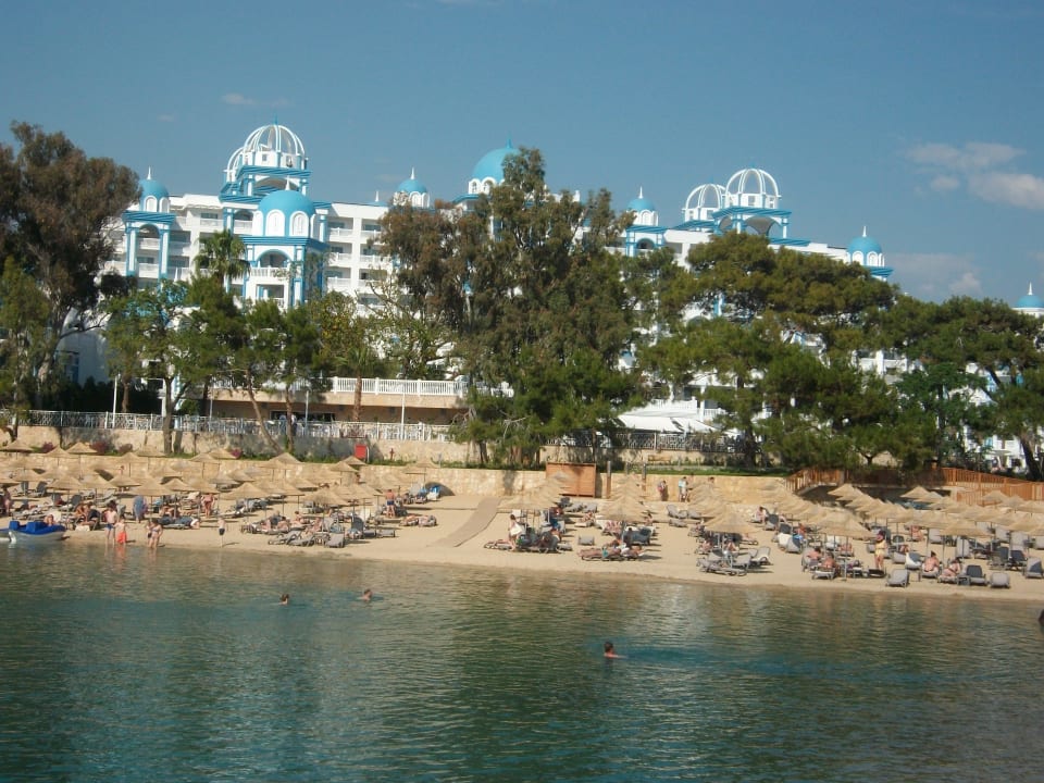 Strand Rubi Platinum Spa Resort & Suites