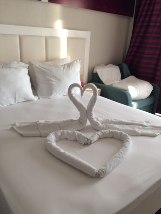 Zimmer Azura Deluxe Resort & Spa Hotel