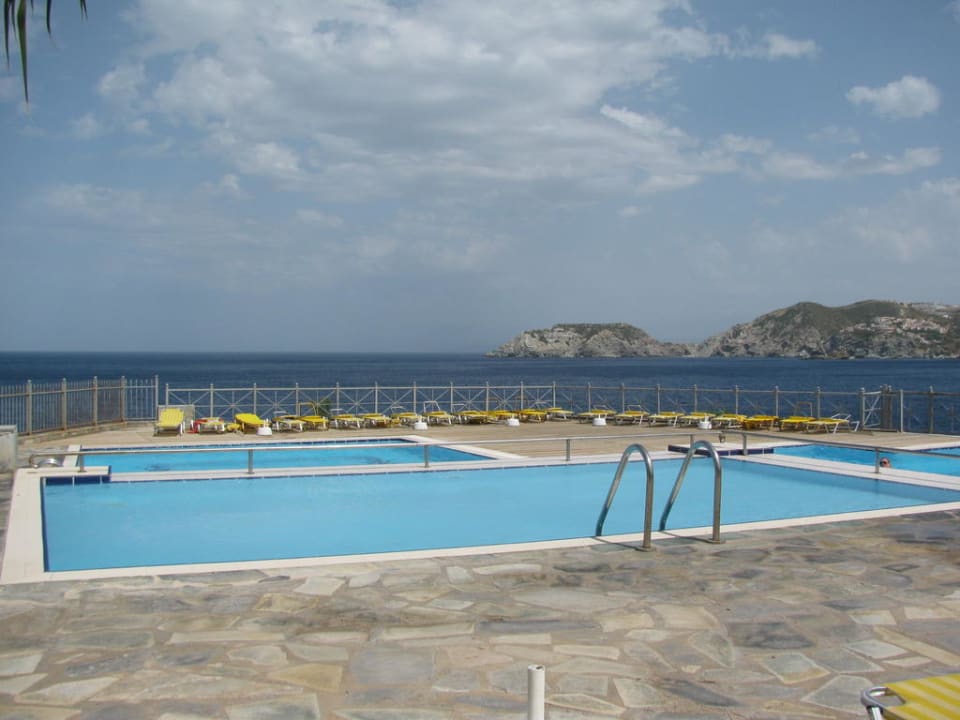 Sehr saubere, schöne Poolanlage Peninsula Resort & Spa