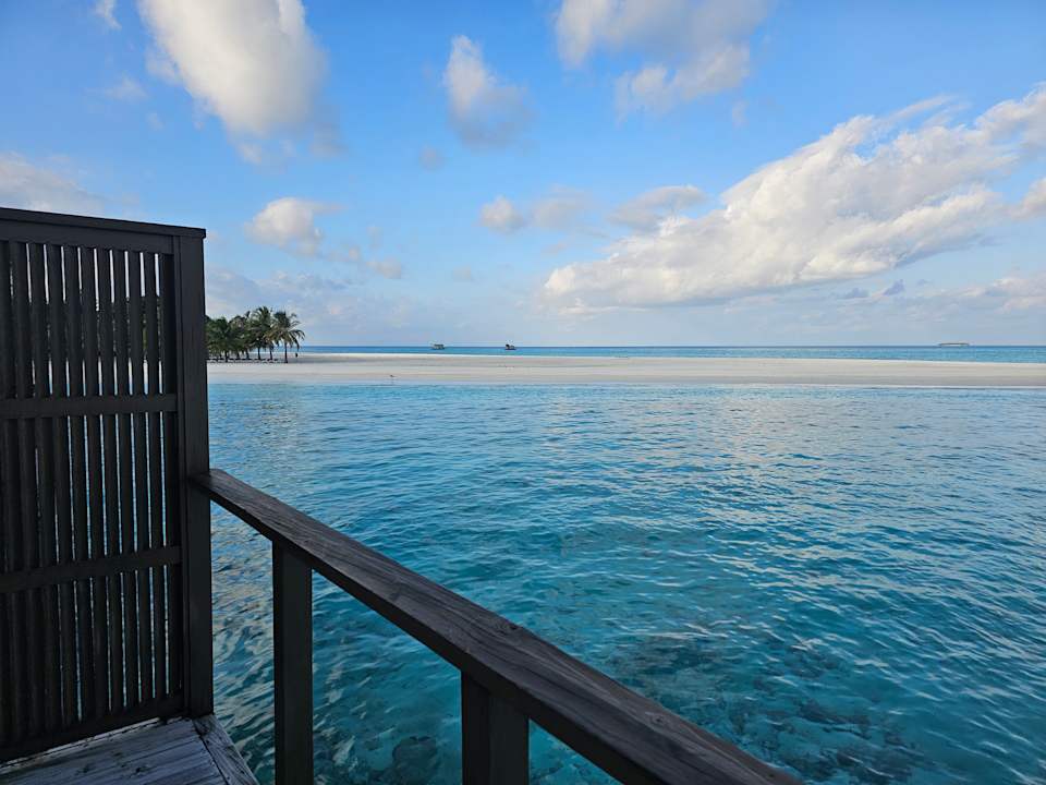 Zimmer Meeru Maldives Resort Island