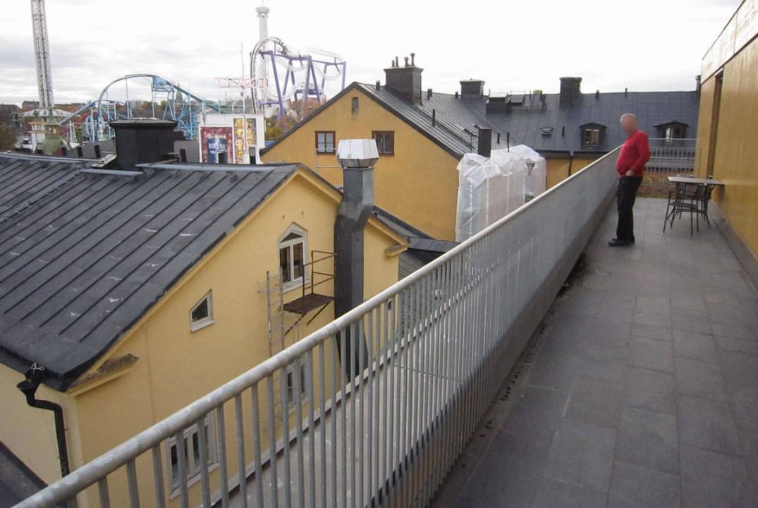 Abba Gold room #302 Pop House Hotel