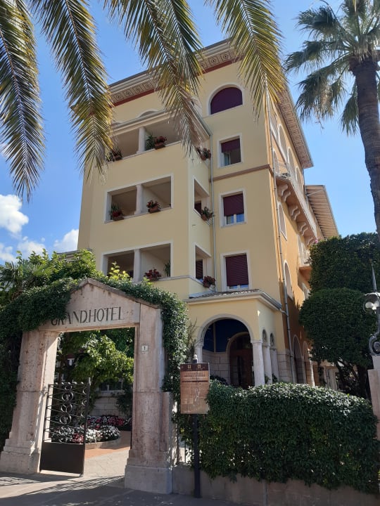 Außenansicht Grand Hotel Gardone