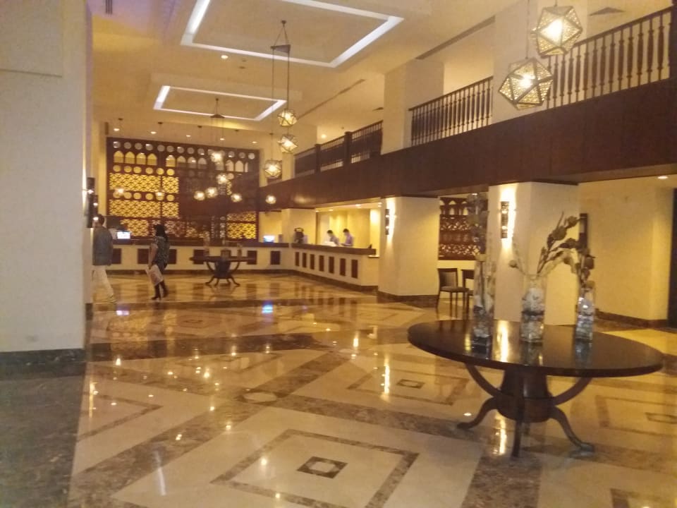 Lobby Steigenberger Aqua Magic
