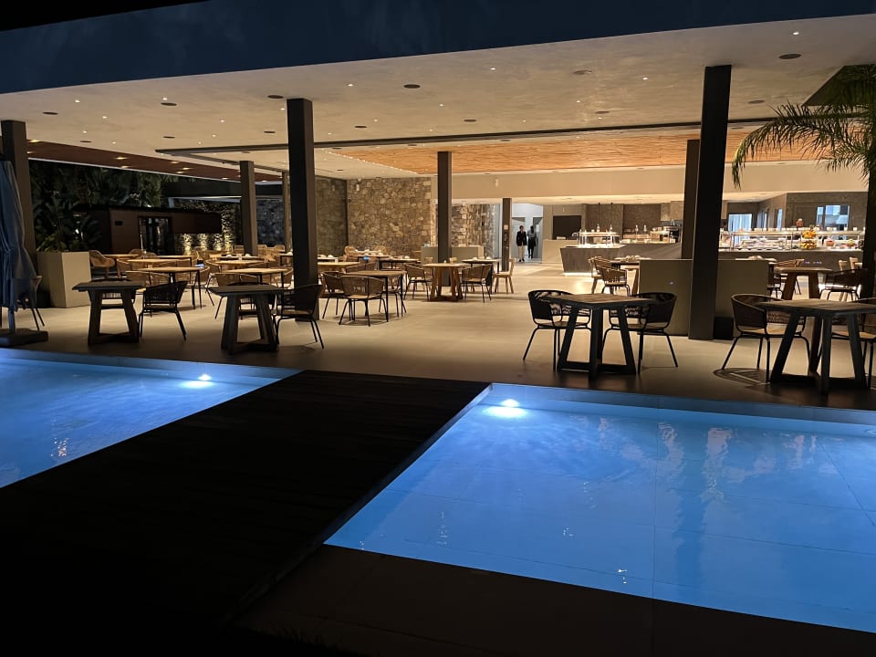 Gastro Caravia Beach Hotel