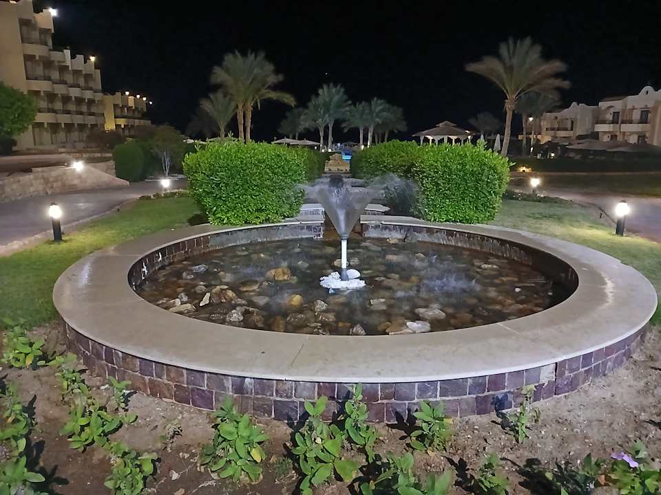 Gartenanlage Coral Hills Resorts & SPA