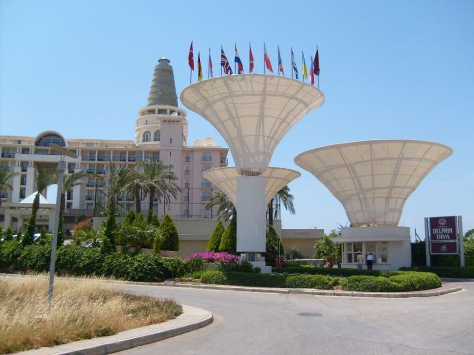 Auffahrt zum delphin Diva Hotel Delphin Diva