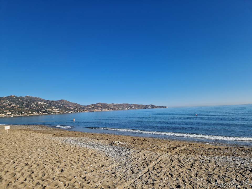 Strand Dessole Dolphin Bay Resort