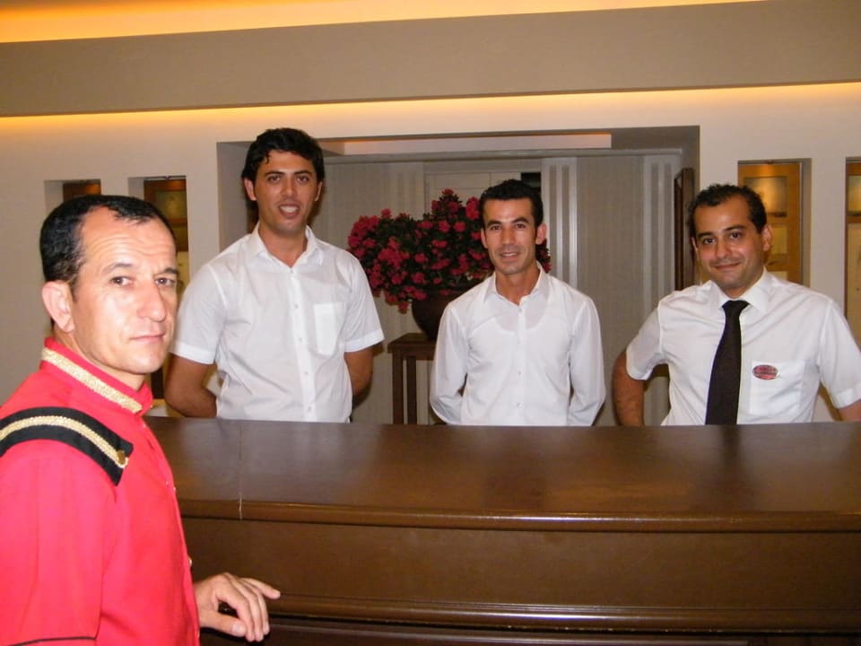 Rezeption Hotel Royal Garden Beach