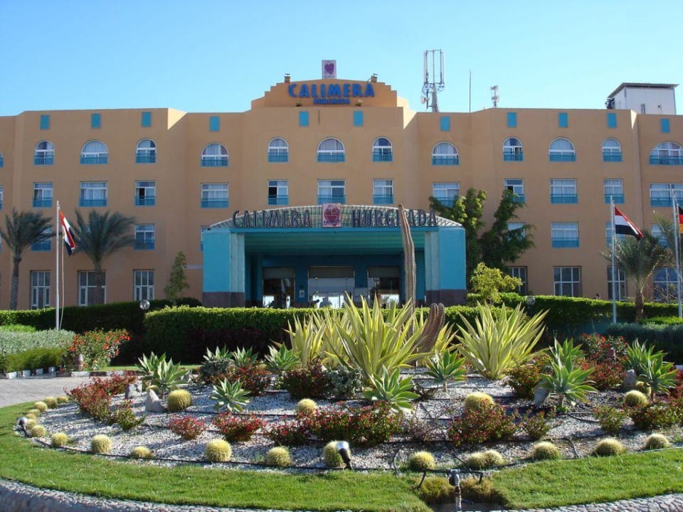 Frontansicht des  Hotels Golden Beach Resort