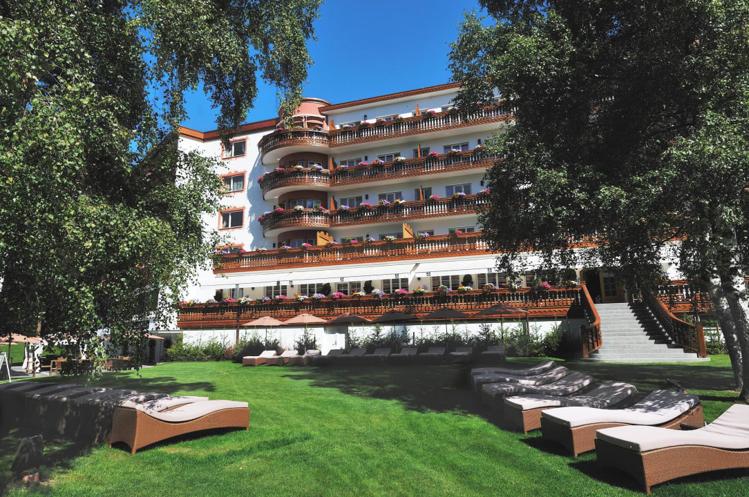 Außenansicht Grand Hotel Du Golf
