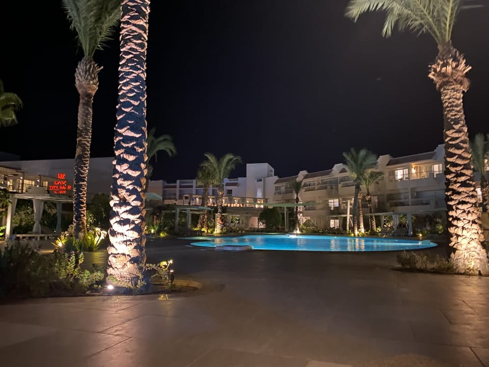 Pool JAZ Elite Casa del Mar Beach