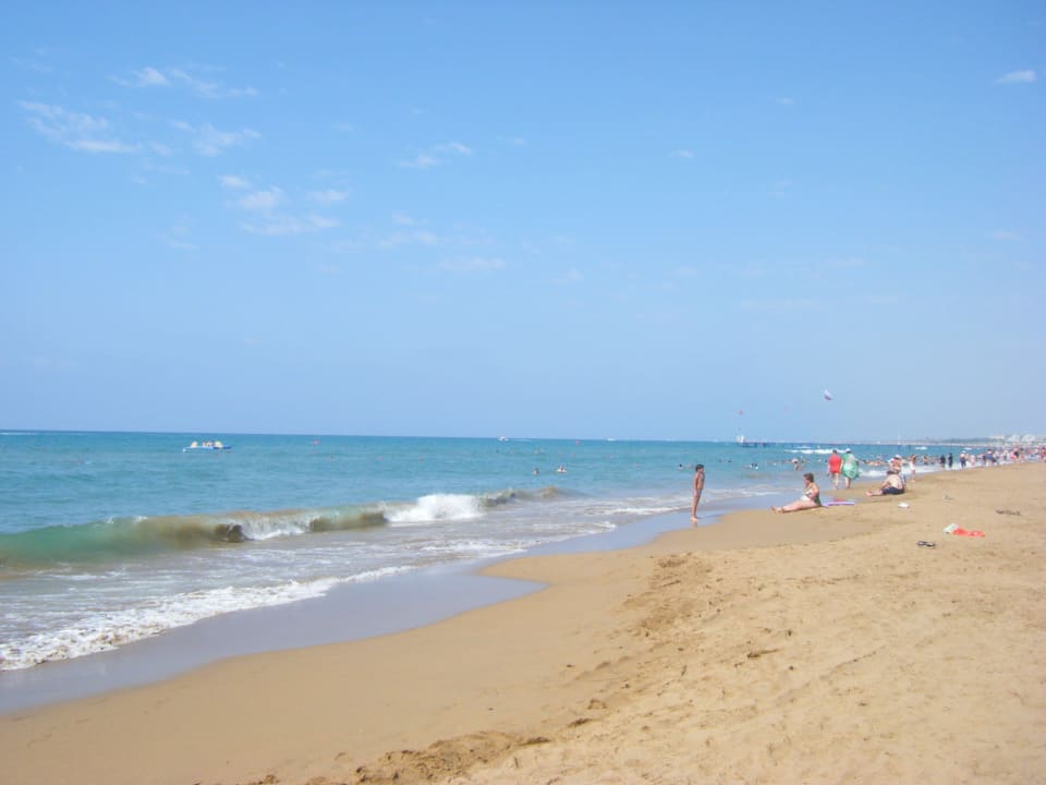 Schöner Strand FUN&SUN Smart Hane Sun Hotel