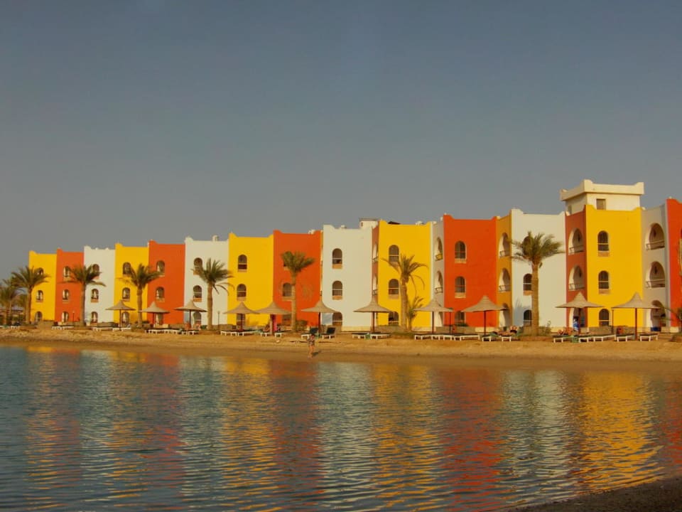 Neuer Anstrich Arabia Azur Resort