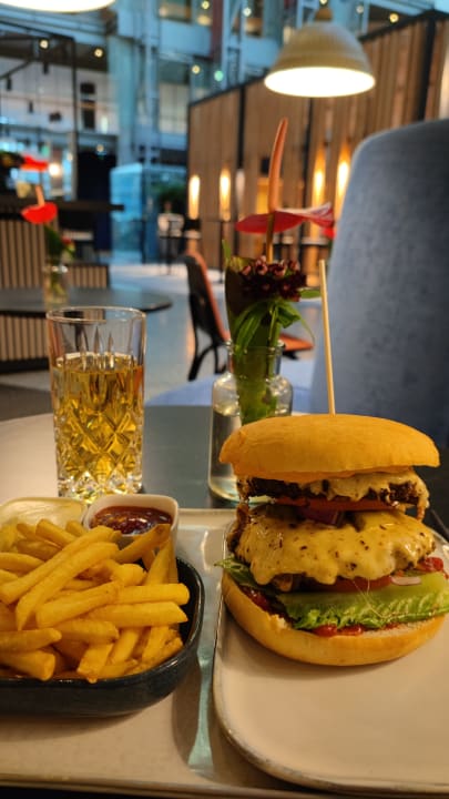 Gastro Hotel NH Düsseldorf City