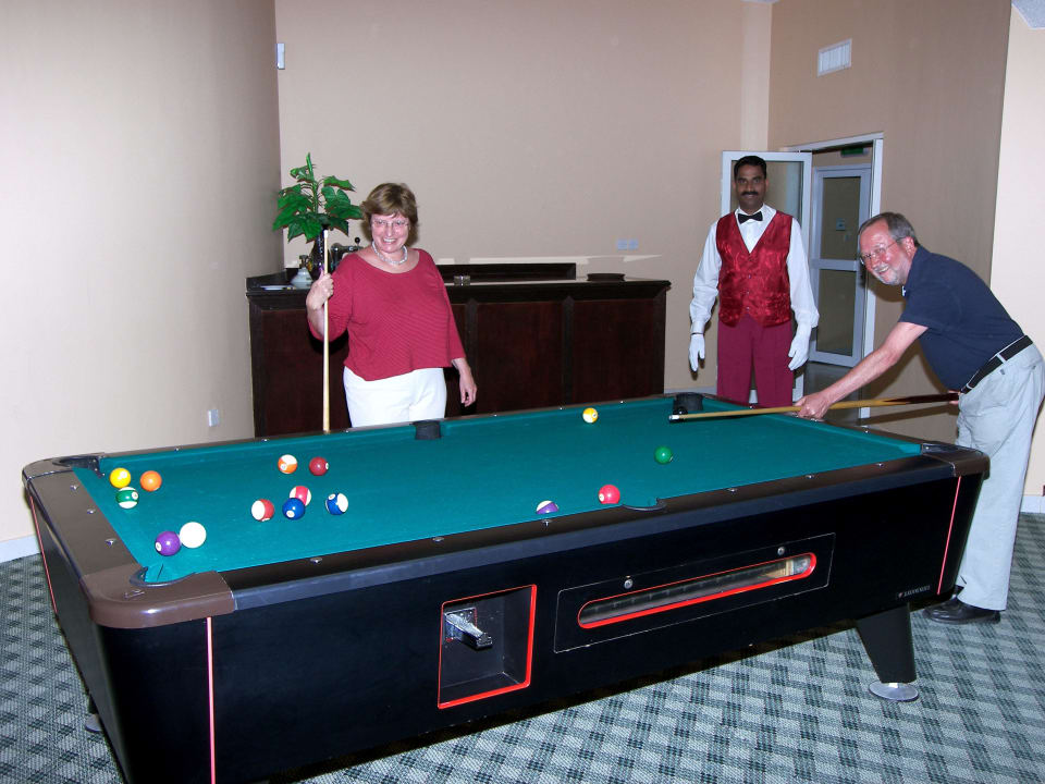 Billiards Holiday Beach Resort