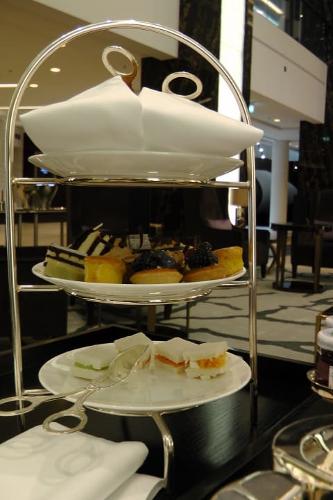 Teatime Waldorf Astoria Berlin