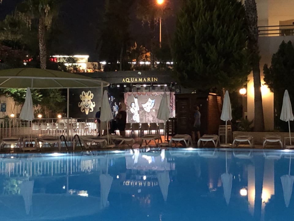 Pool Side Aquamarin Resort & Spa