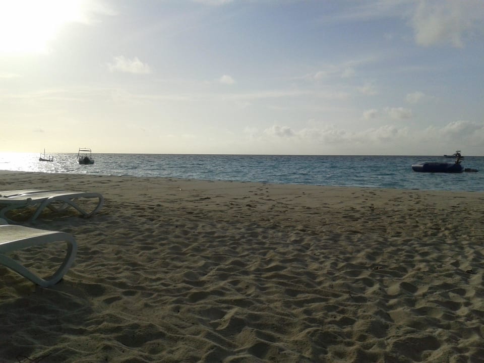 Strand Kuramathi Maldives
