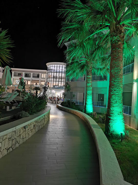 Gartenanlage Mythos Palace Resort & Spa