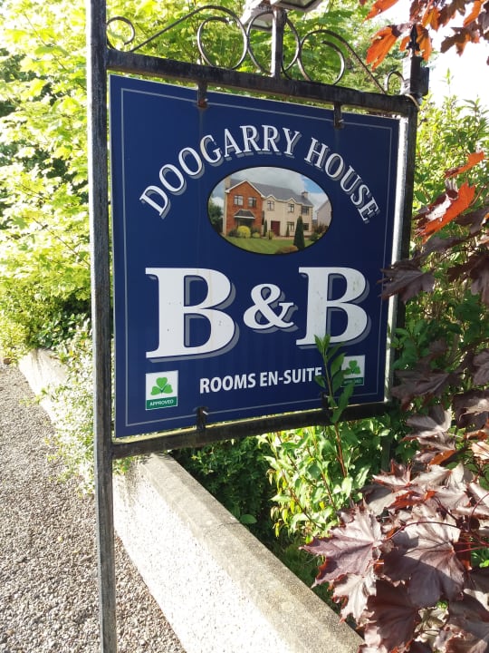 Außenansicht Doogarry House B&B