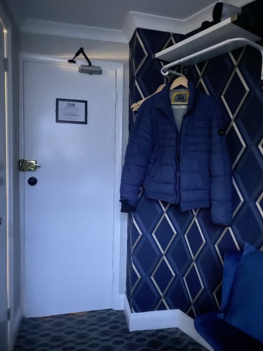 Zimmer Mentone Hotel