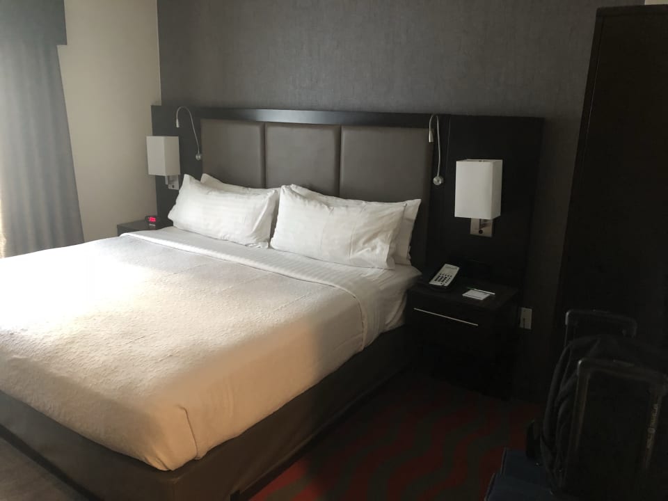 Gemütliches Bett Holiday Inn Manhattan-Financial District