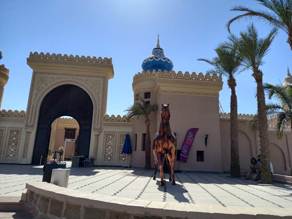 Außenansicht Pickalbatros Alf Leila Wa Leila Resort - Neverland Hurghada